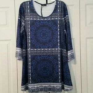 Blue & Black Floral Scoop Neck Tunic